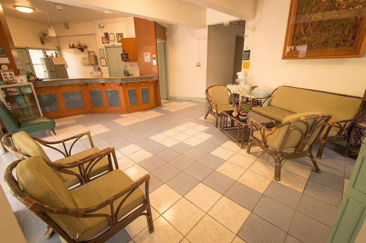 Baansilp Hotel Чианграй Экстерьер фото